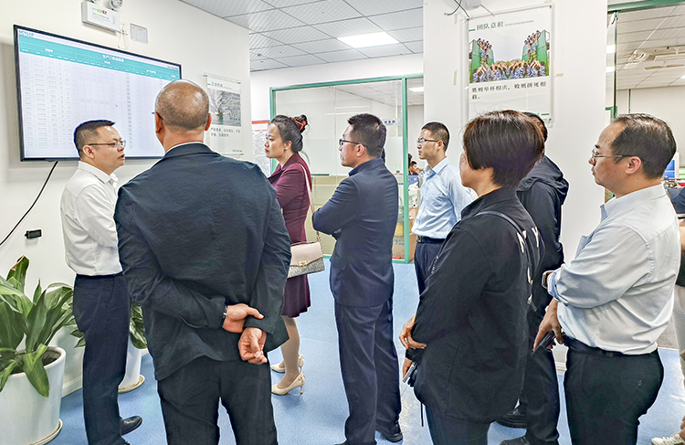 农工党深圳市龙华区一支部、三支部学习交流活动_ag九游老哥俱乐部测控走访调研